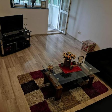 شقة كرايوفا  في Deea Apartament المظهر الخارجي الصورة